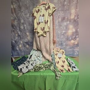 Kate Quinn 3-6, 6-12 and one 0-3 piece